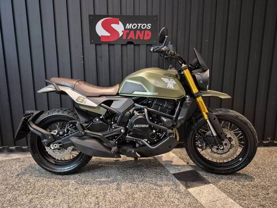 MOTO MORINI SEIEMMEZZO STREET 